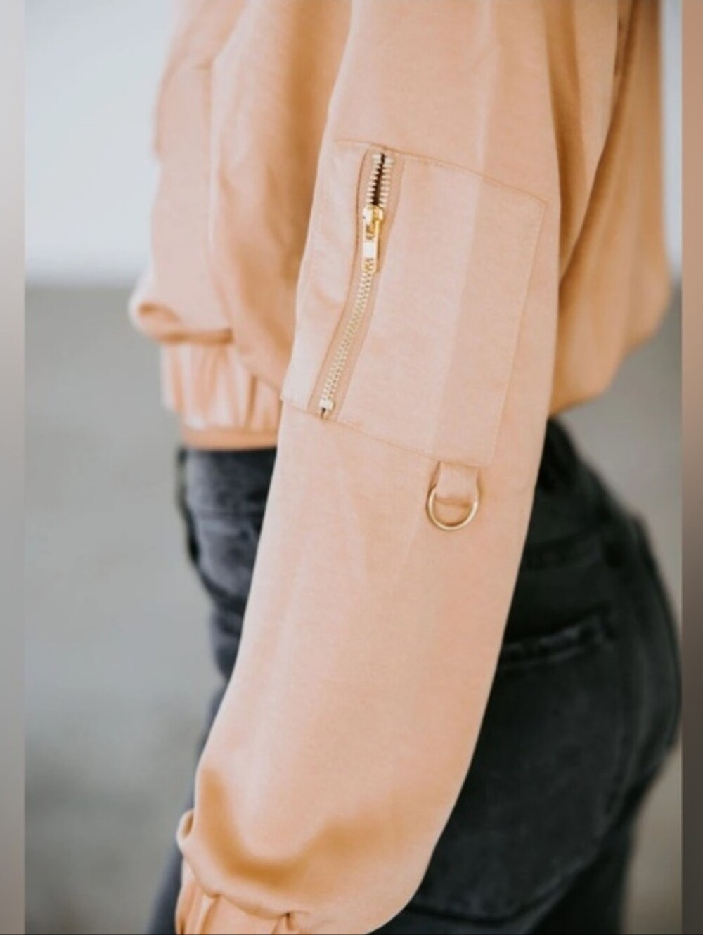 NWT Lovepoem by Block Gianna Satin Bomber Jacket Full Zip rose gold Sz L - Picture 5 of 16